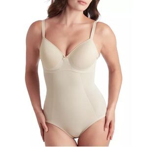 TC Fine Intimates NWT Wonderful U Low-Back Shaping Bodysuit Nude 34B
